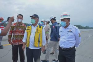 Anggota DPR RI Dampingi Menteri PUPR Tinjau Tol Pekanbaru Bangkinang