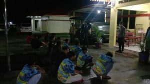 Polsek Batang Gansal Razia Warnet Disimpang Granit