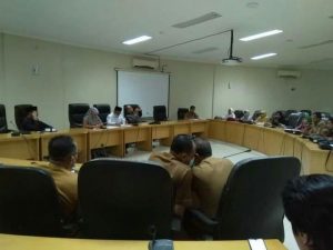 Isak Tangis Guru Honor MI dan MA Pecah Saat Hearing ke DPRD Kampar