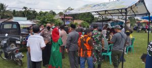 Tim jempol kunjungi posko vaksin di pasar Kelurahan Batu Bersurat